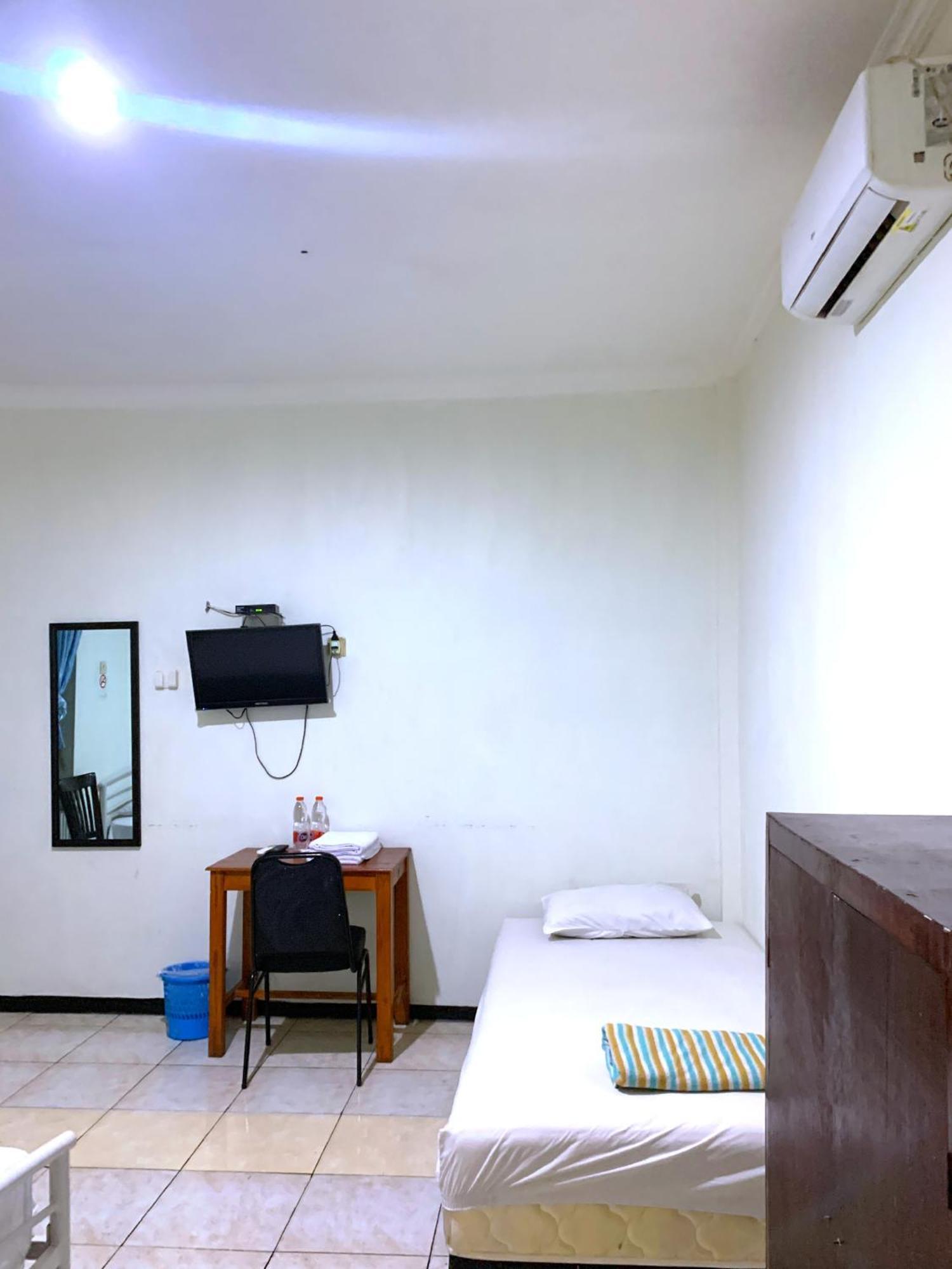 Sawojajar Inn Ngadipuro Luaran gambar
